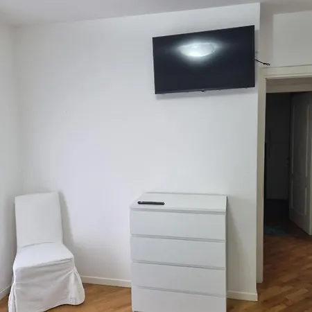 Apartment Casa A Nei Pressi Pisa, Lucca E Versilia Vecchiano
