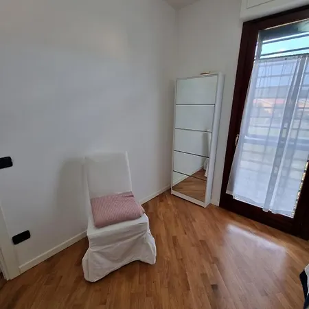 Casa A Nei Pressi Pisa, Lucca E Versilia Apartment *
